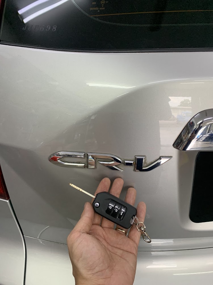 Famoso Locksmith-Taman Cahaya Kota Puteri